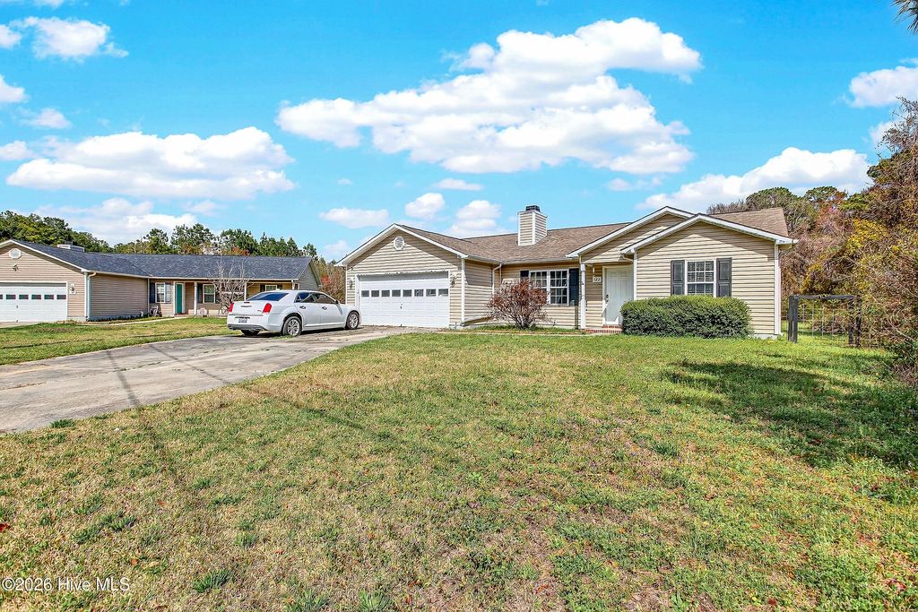 Photo of 122 Burrell Lane, Richlands, NC 28574 (MLS # 100560260)