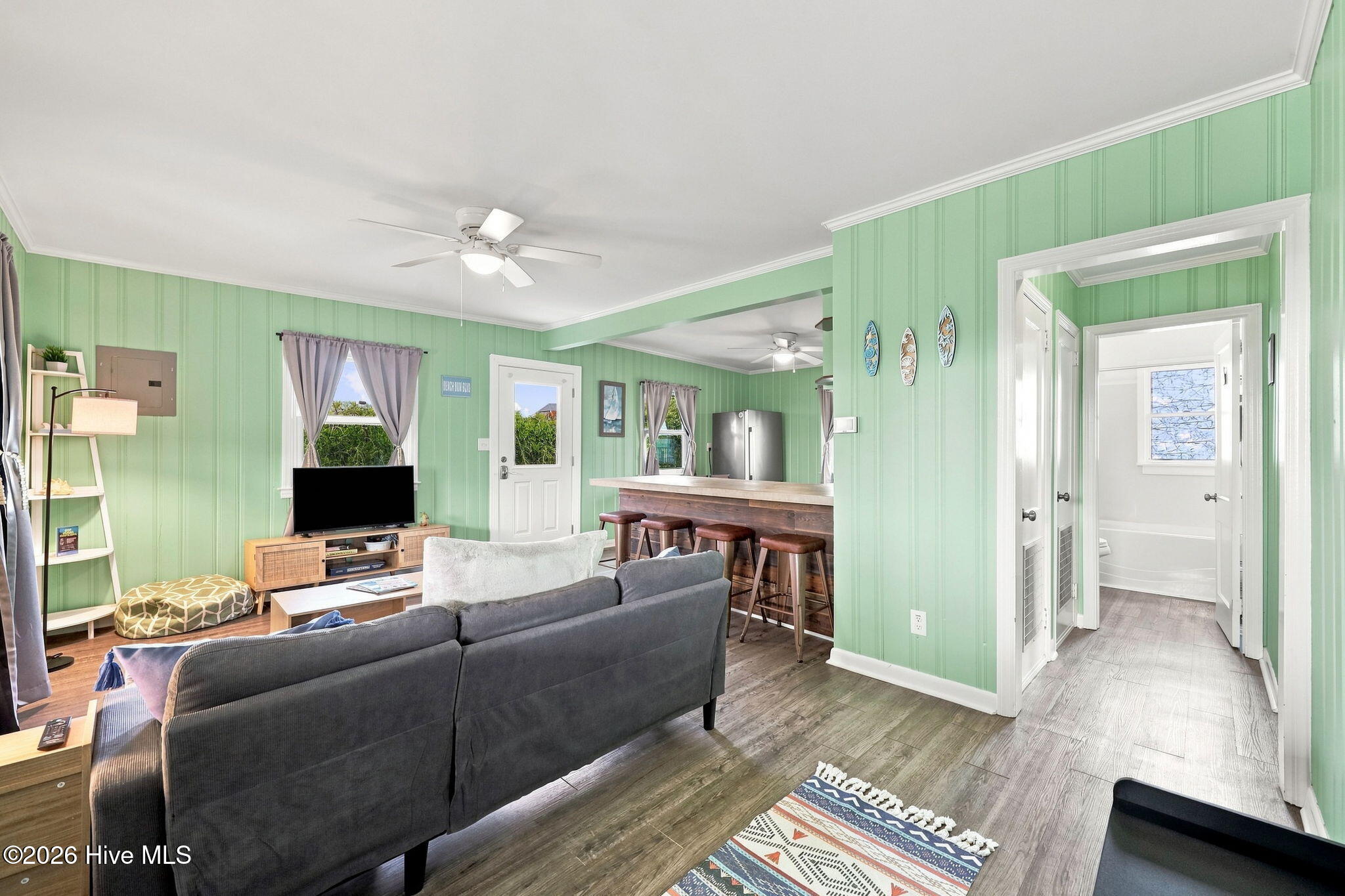 415 N Shore Drive