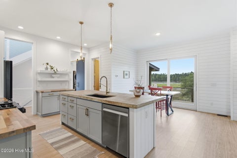 Tiny photo for 9202 River Road, Wilmington, NC 28412 (MLS # 100589159)