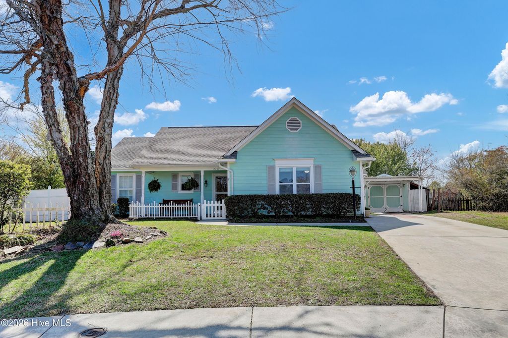 Photo of 2217 Loblolly Court, Wilmington, NC 28411 (MLS # 100562291)