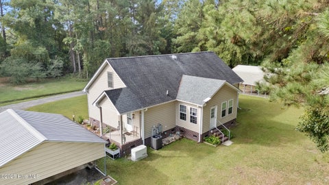 Tiny photo for 6079 Bell Williams Road, Currie, NC 28435 (MLS # 100606808)