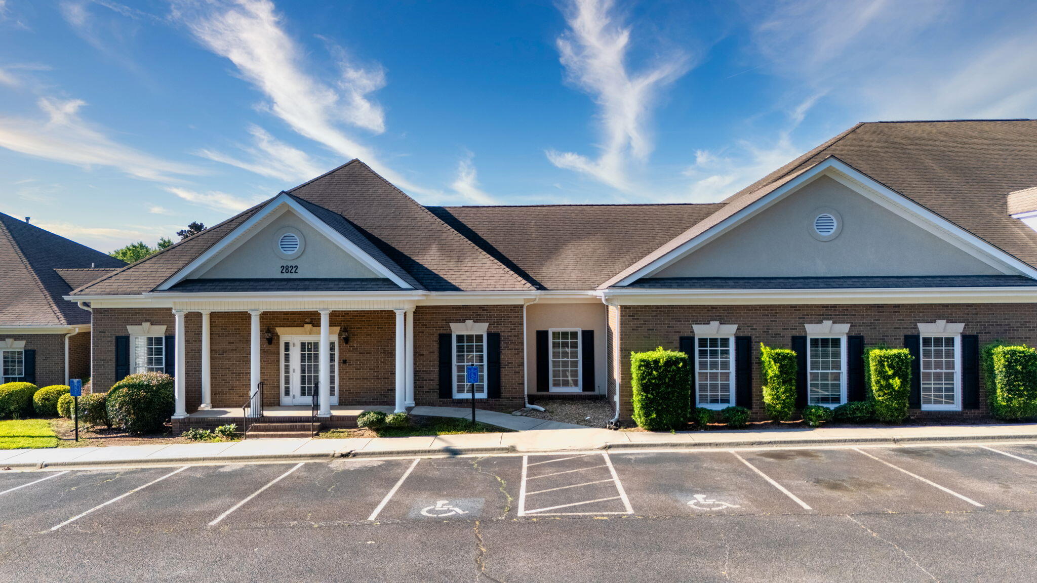 2822 HILLCREEK Drive