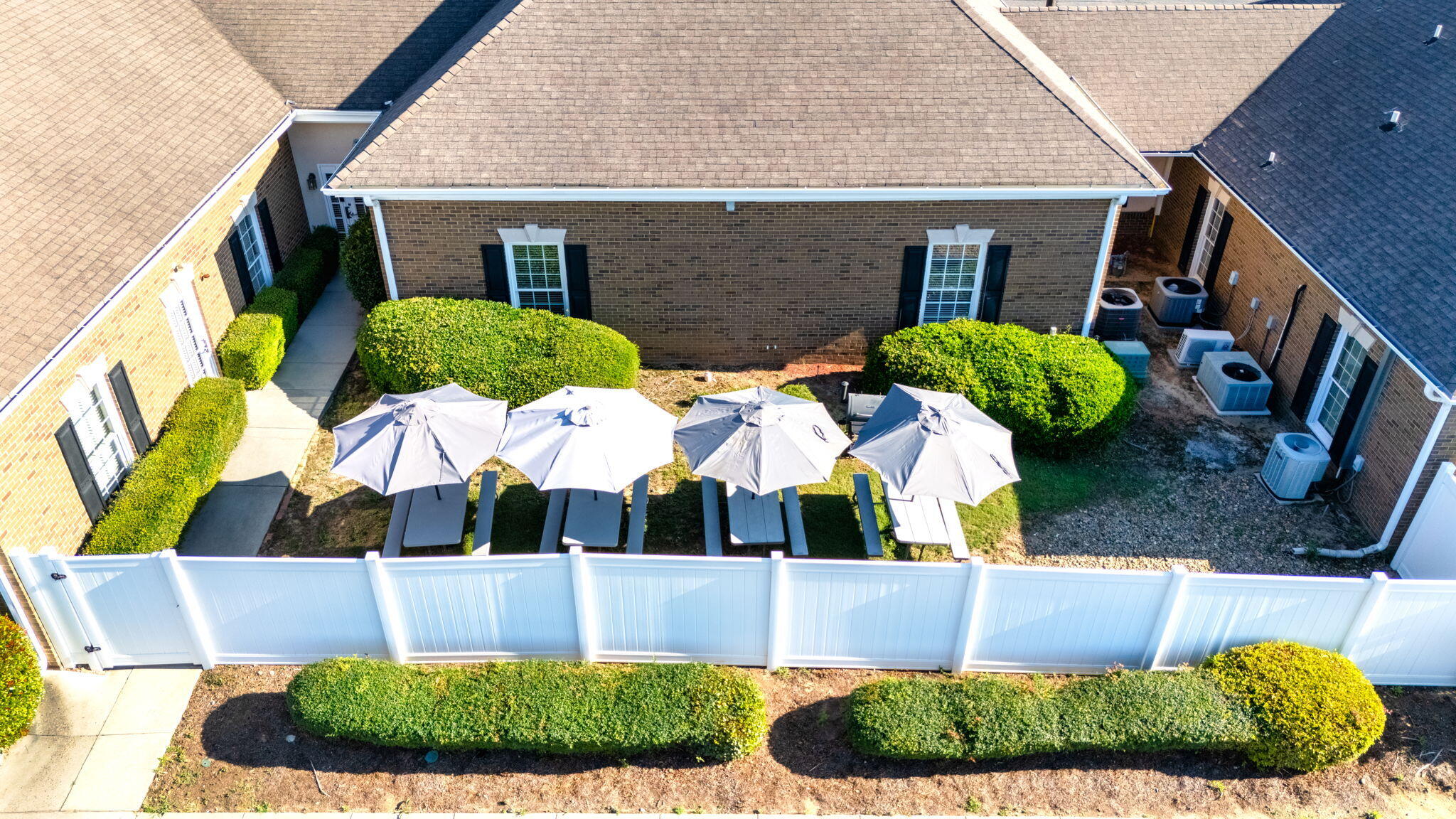 2822 HILLCREEK Drive