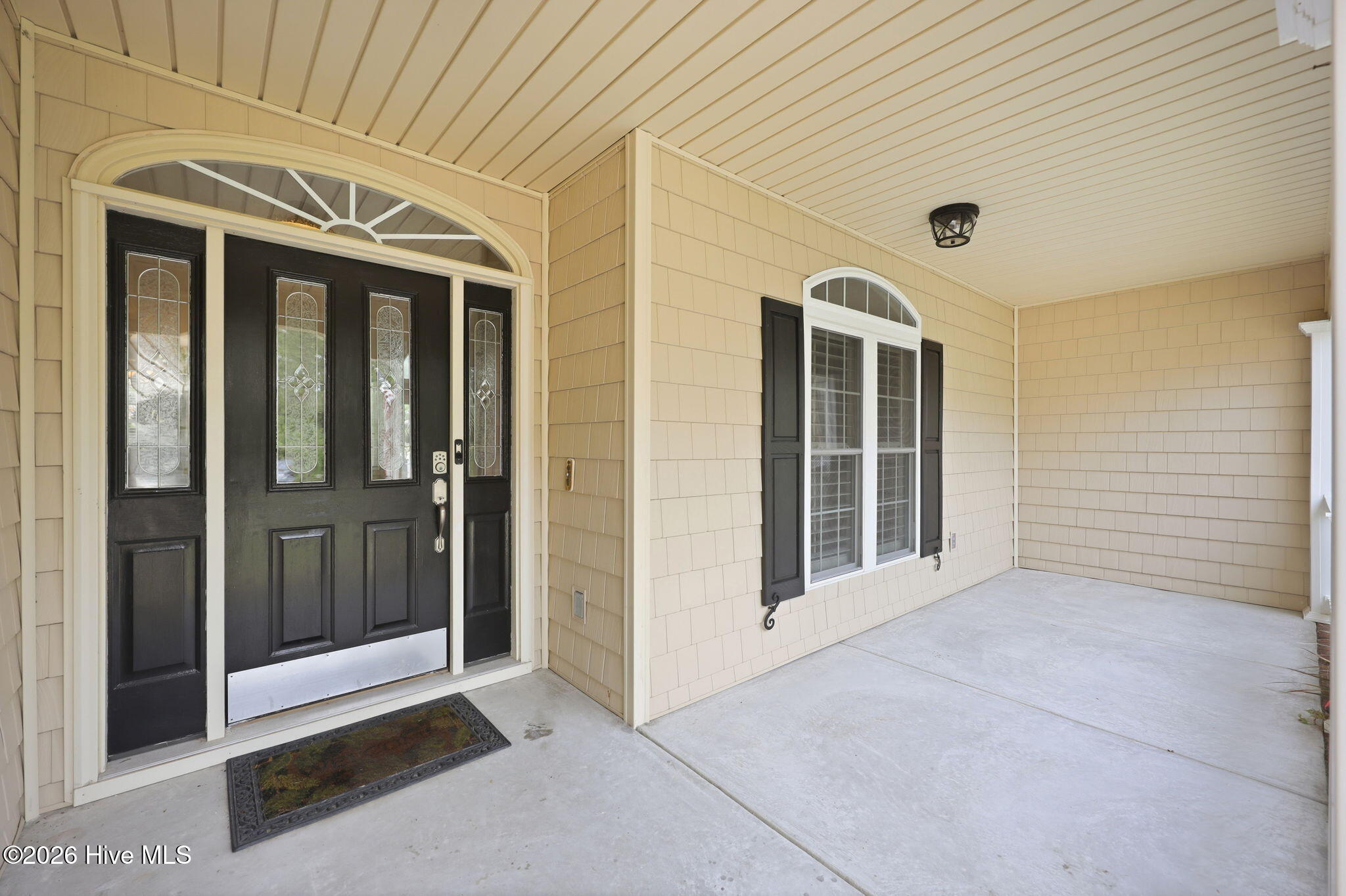 901 Sawgrass Court