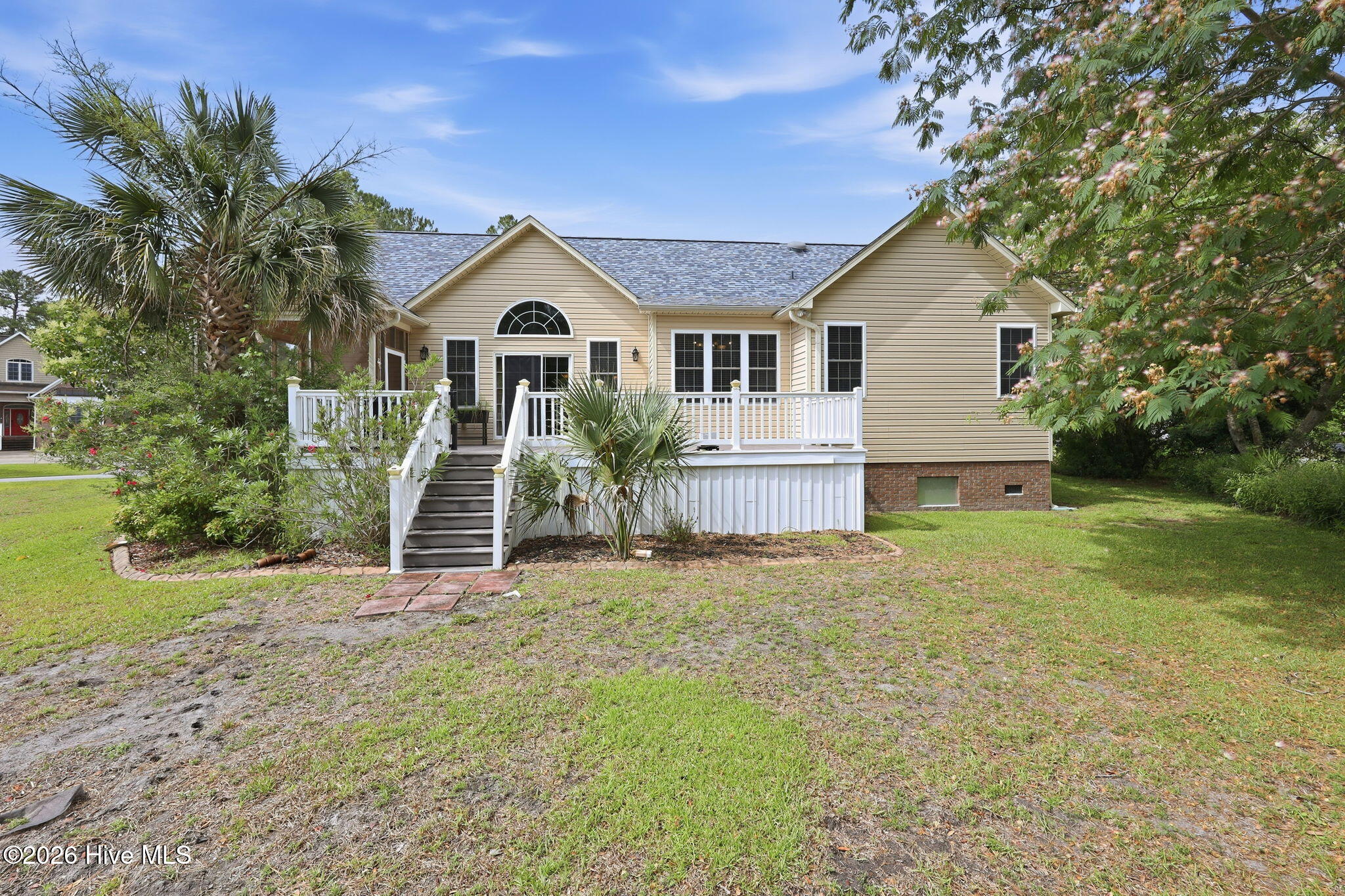 901 Sawgrass Court