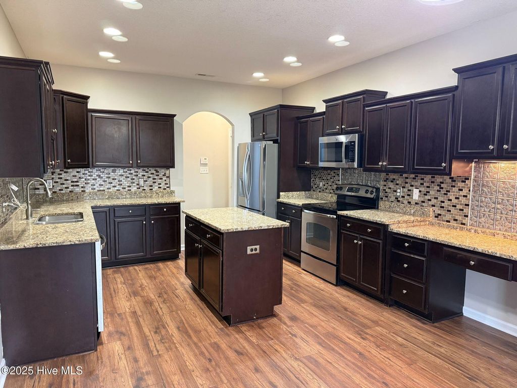 Photo of 700 Stafford Lane, Jacksonville, NC 28546 (MLS # 100544047)