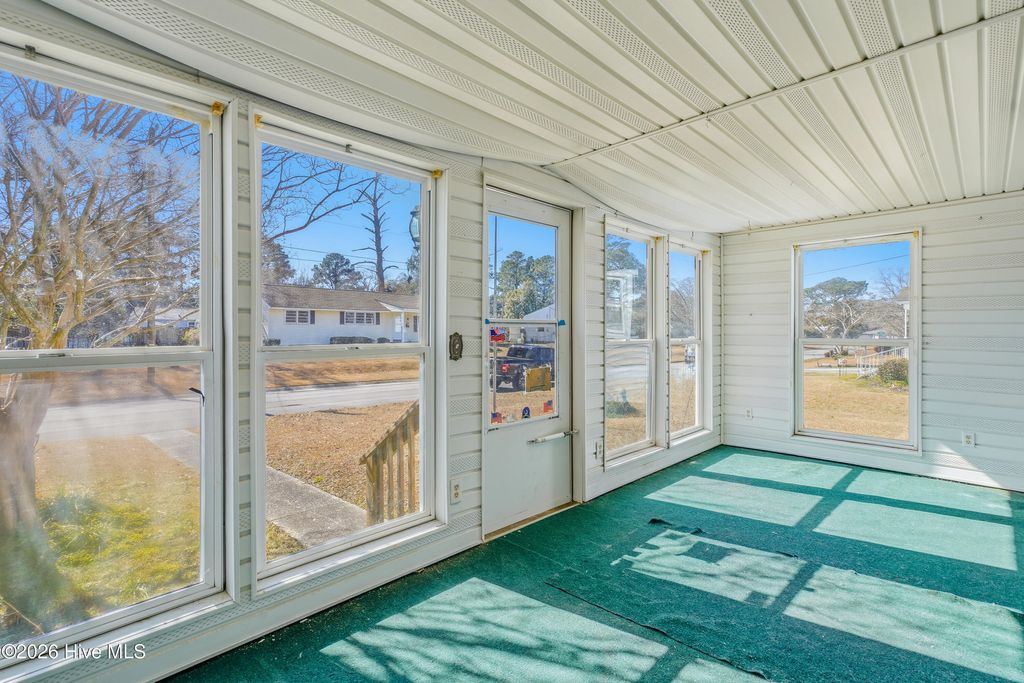 Photo of 127 Bryan Place, Jacksonville, NC 28540 (MLS # 100559620)