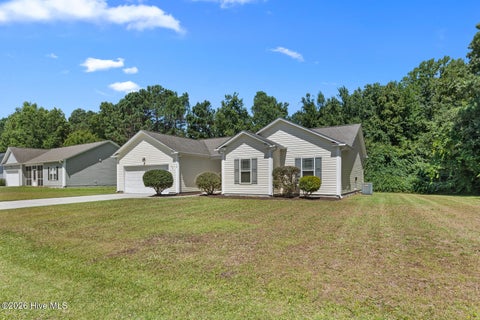 Tiny photo for 110 S Stone Drive, Sneads Ferry, NC 28460 (MLS # 100590160)