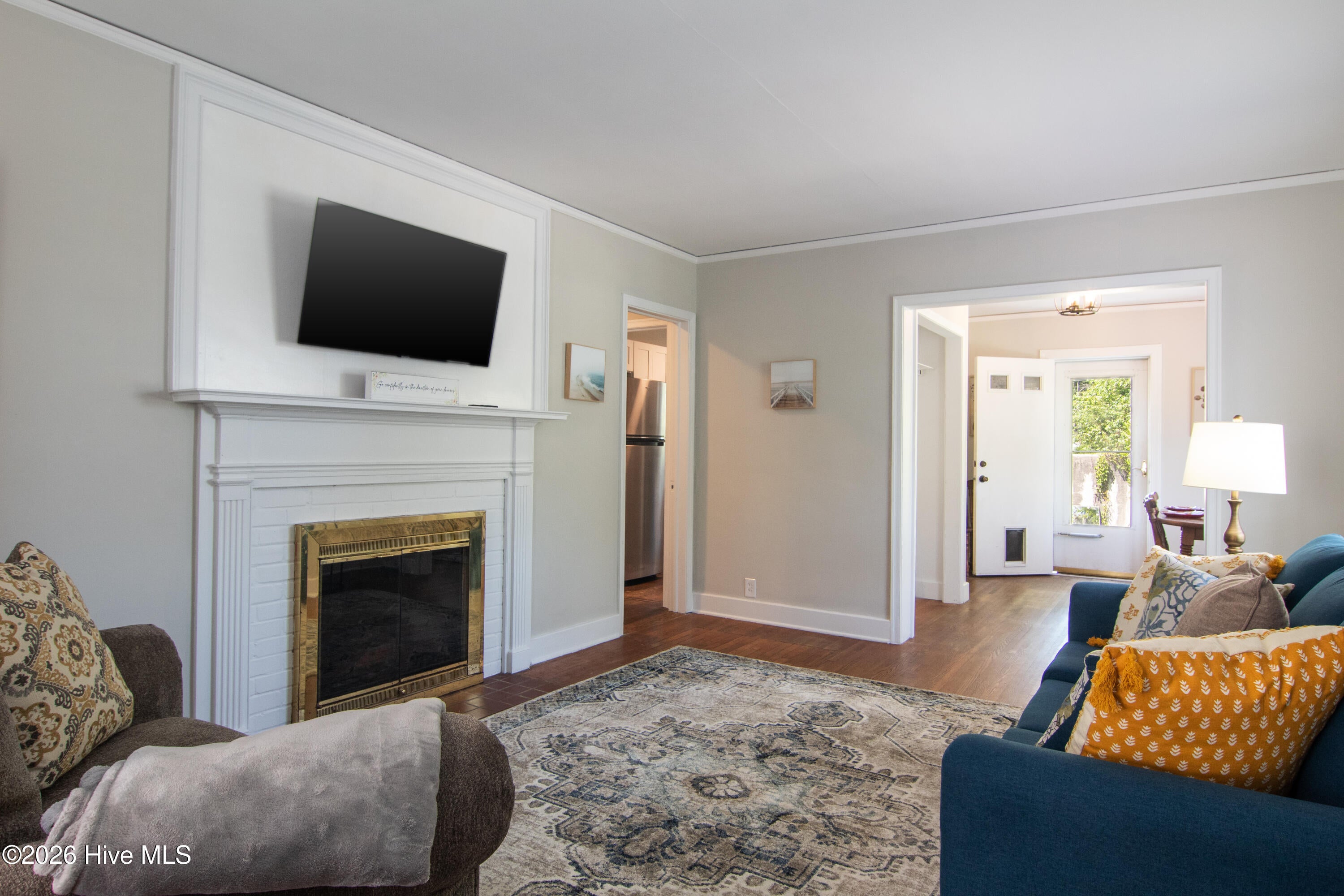 3116 Camden Circle