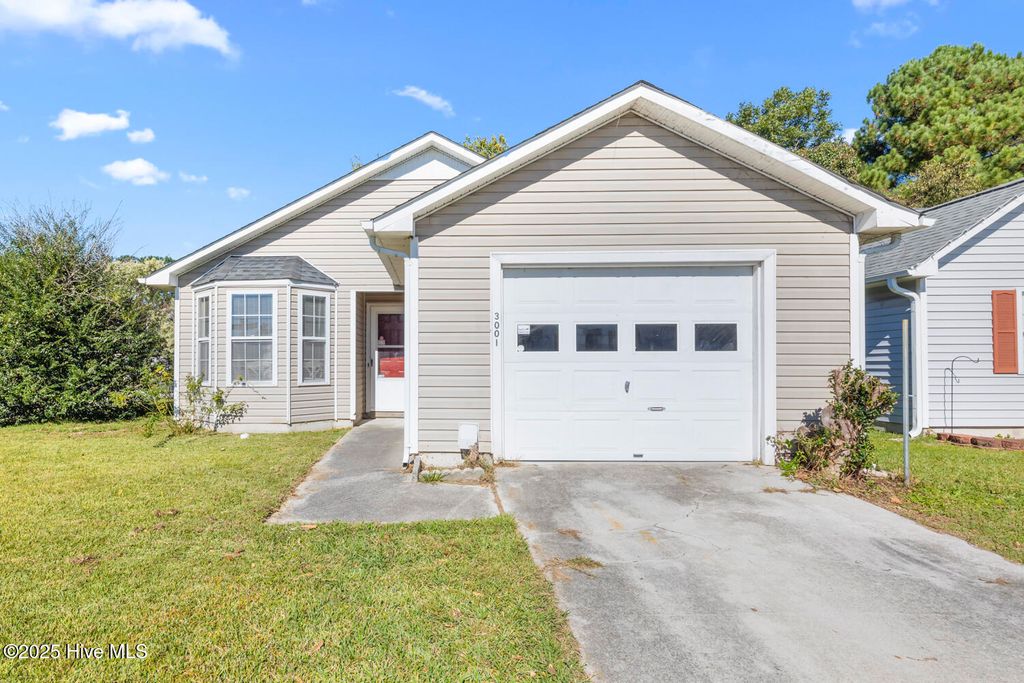 Photo of 3001 E Windgate Court, Jacksonville, NC 28546 (MLS # 100538302)