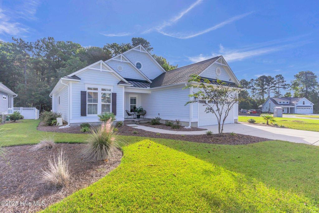 Photo of 547 Moss Lake Lane, Holly Ridge, NC 28445 (MLS # 100535117)