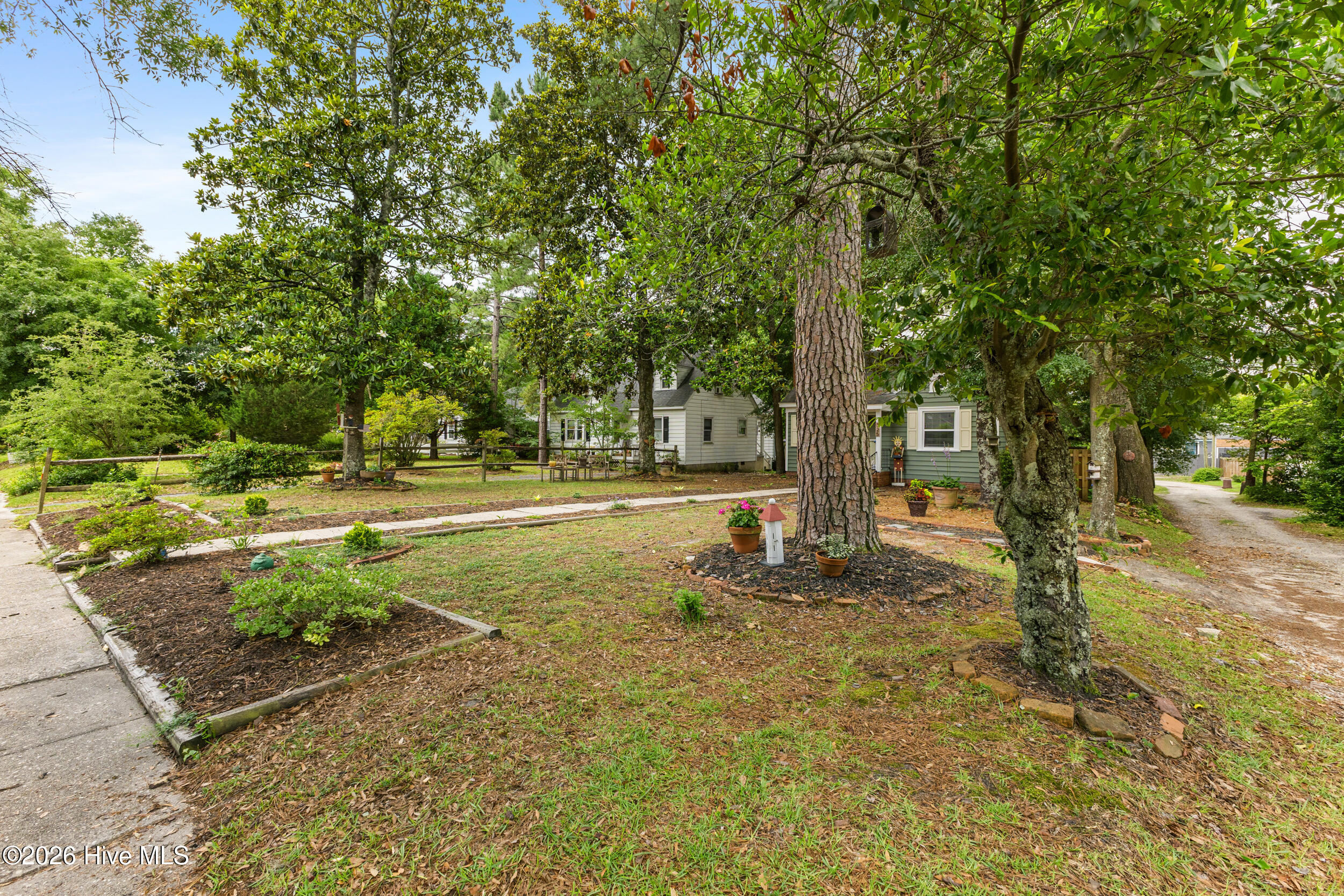 325 N 23rd Street