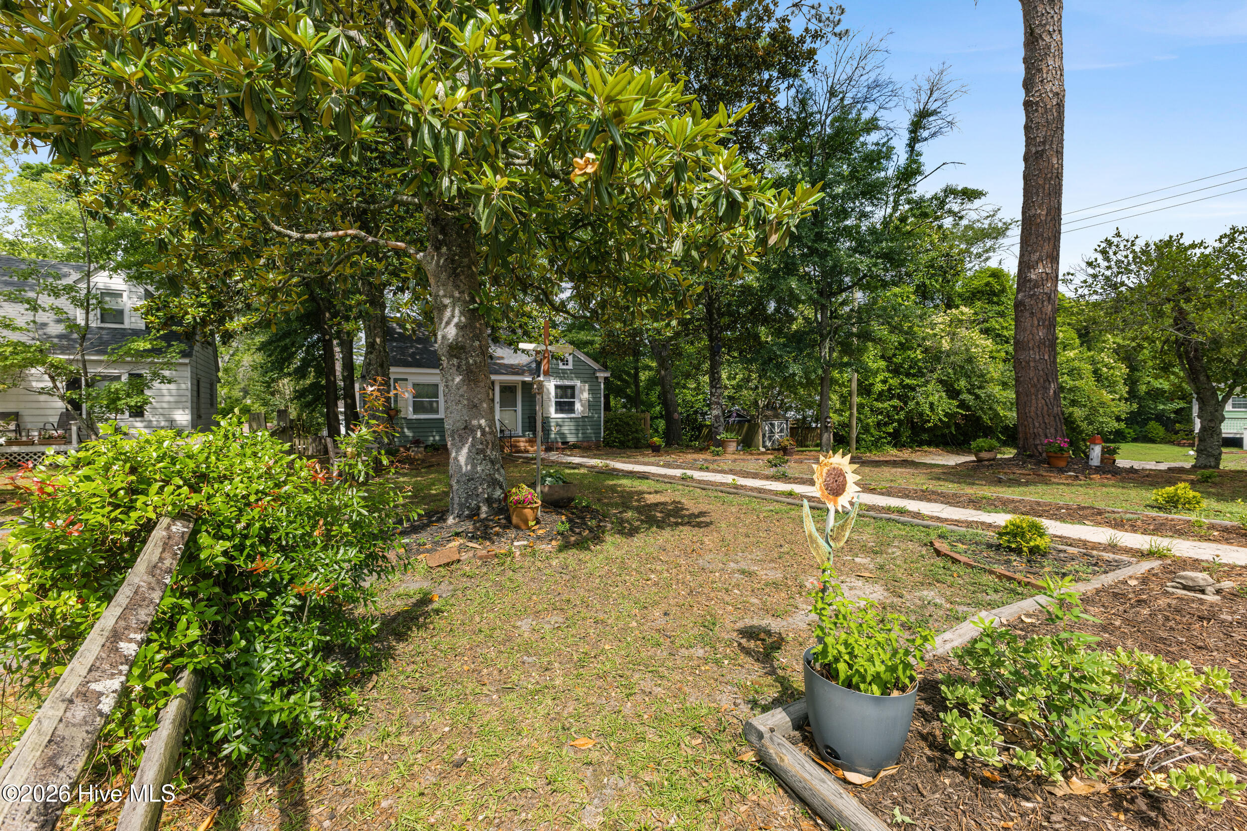 325 N 23rd Street