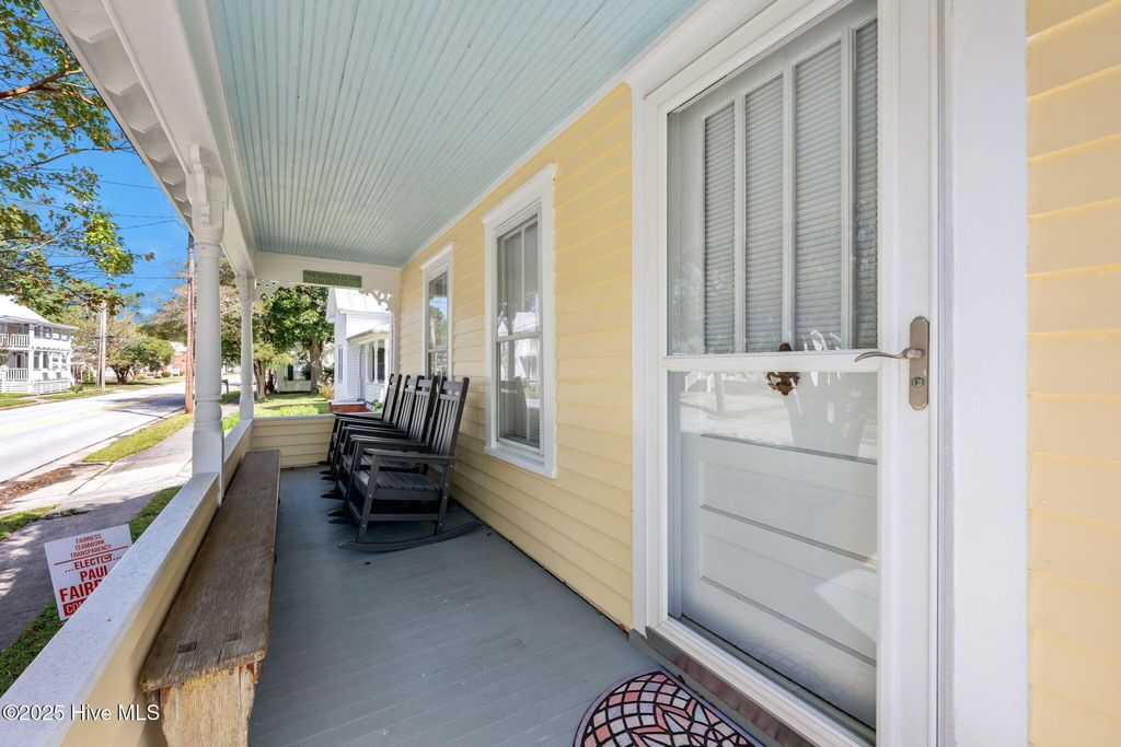 Photo of 506 Broad Street, Oriental, NC 28571 (MLS # 100558951)