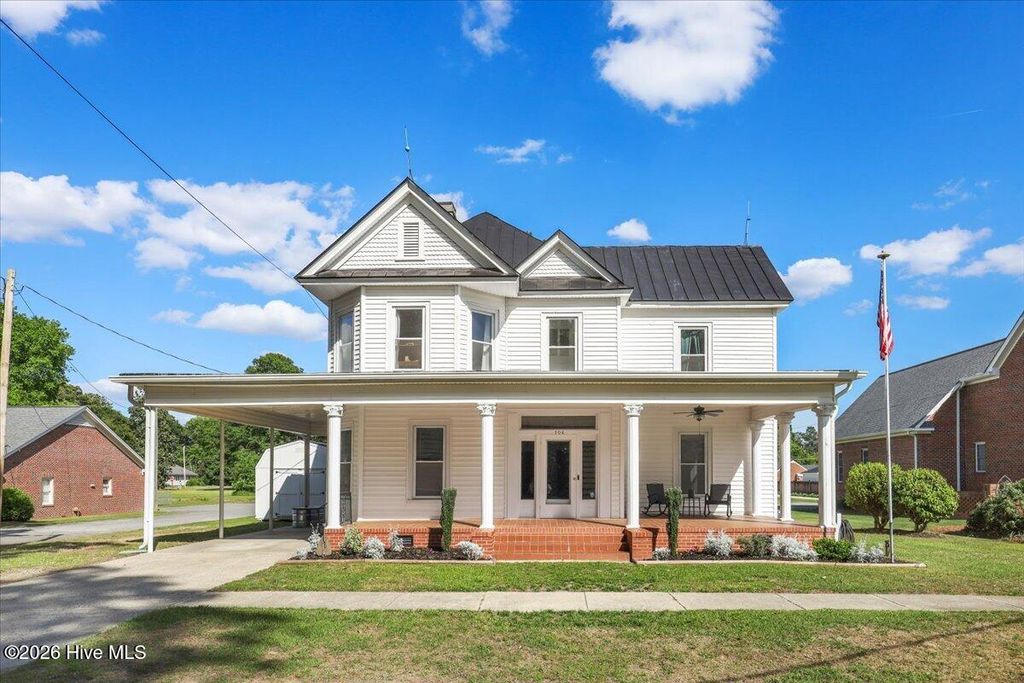 Photo of 104 N Vance Street, Fremont, NC 27830 (MLS # 100574903)