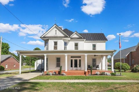 Homes For Sale - 104 N Vance Street<br/> Fremont, NC 27830