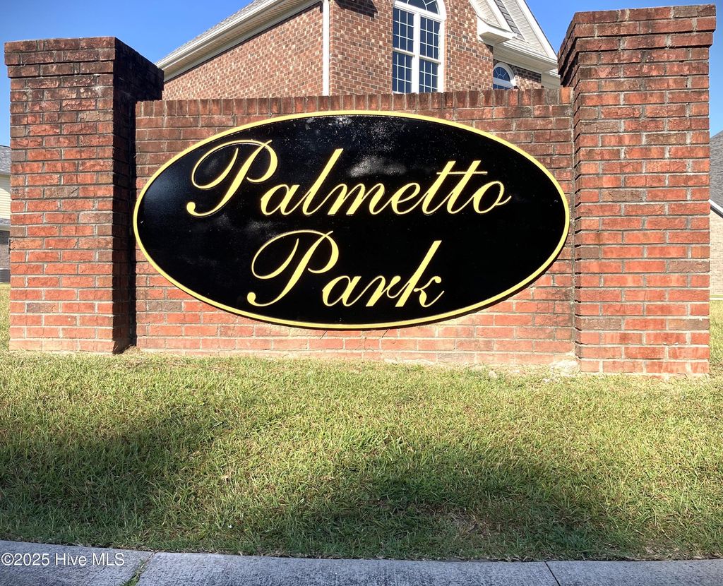 Photo of 407 King Richard Court, Jacksonville, NC 28546 (MLS # 100514108)