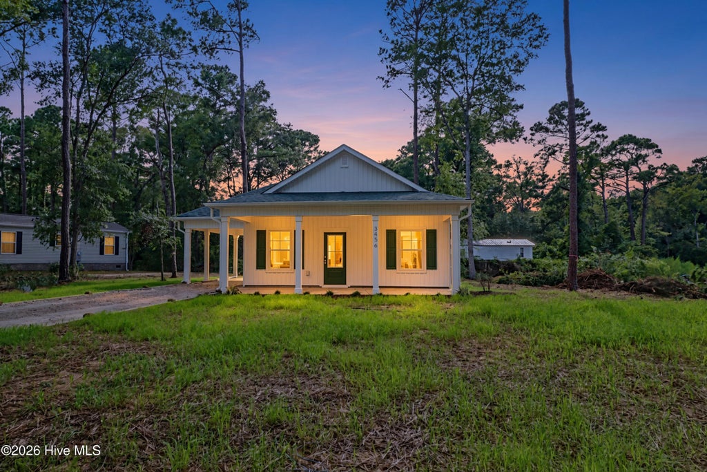 Photo of 3456 Lakeview Drive SW, Supply, NC 28462 (MLS # 100592079)