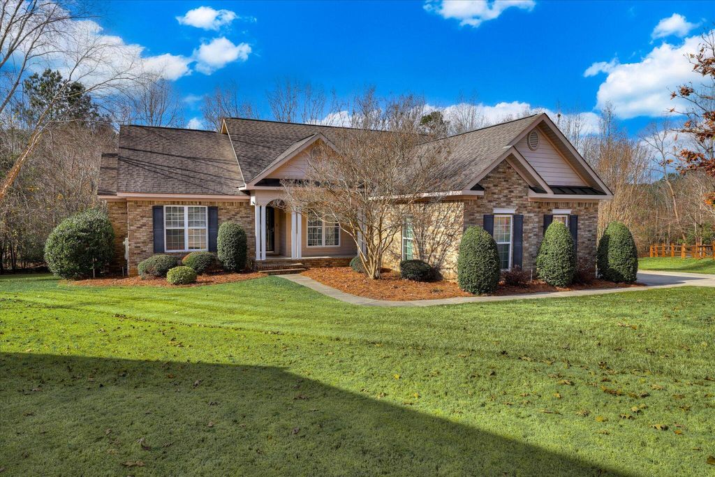Photo of 323 Burgamy Way, Grovetown, GA 30813 (MLS # 550019)