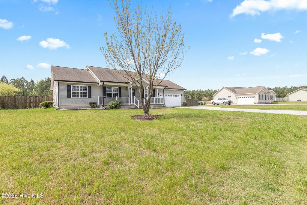 Photo of 214 Tall Tree Court, Maysville, NC 28555 (MLS # 100566094)