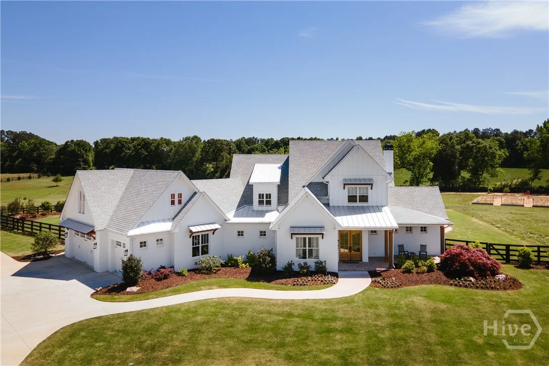 1820 Clover Lane