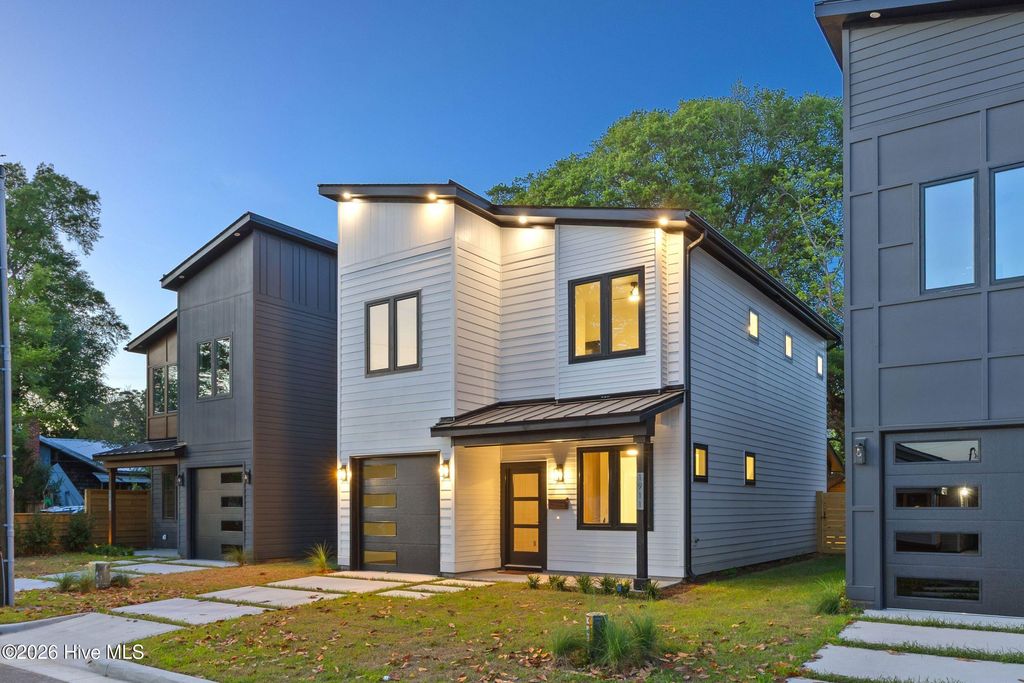 Photo of 1911 Lingo Street, Wilmington, NC 28403 (MLS # 100557890)