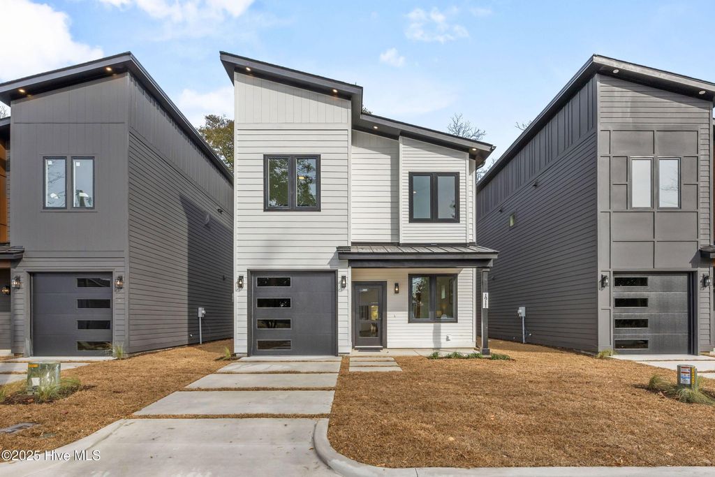 Photo of 1911 Lingo Street, Wilmington, NC 28403 (MLS # 100557890)