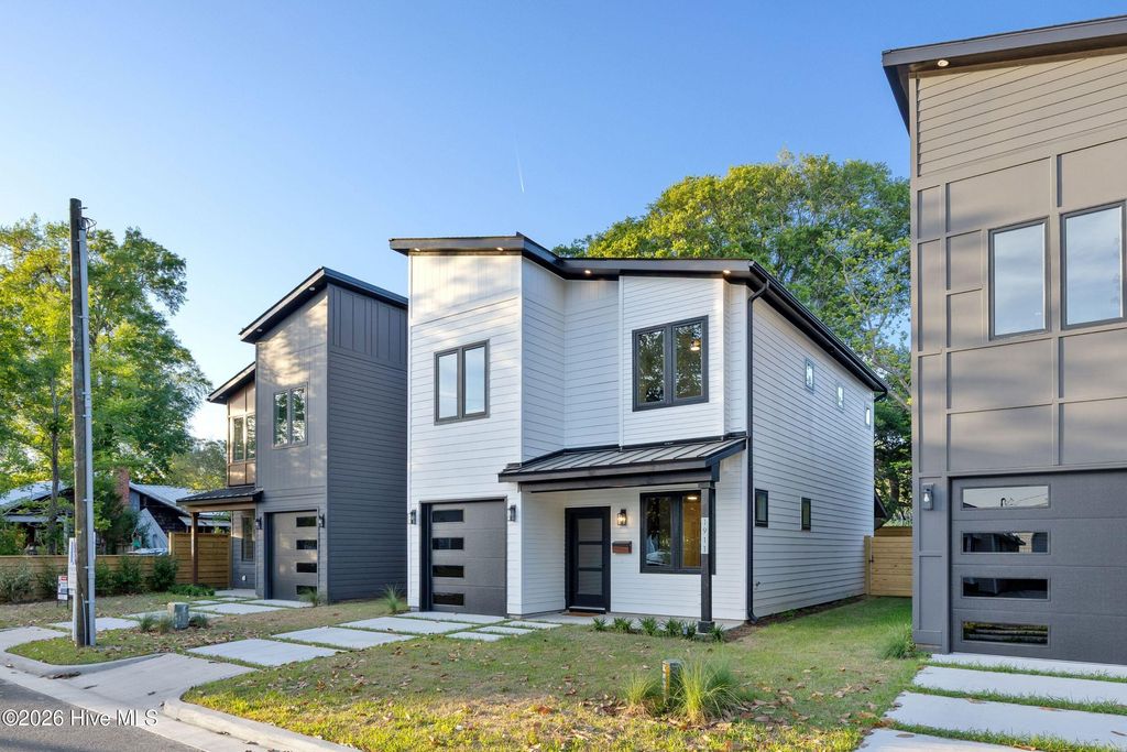 Photo of 1911 Lingo Street, Wilmington, NC 28403 (MLS # 100557890)