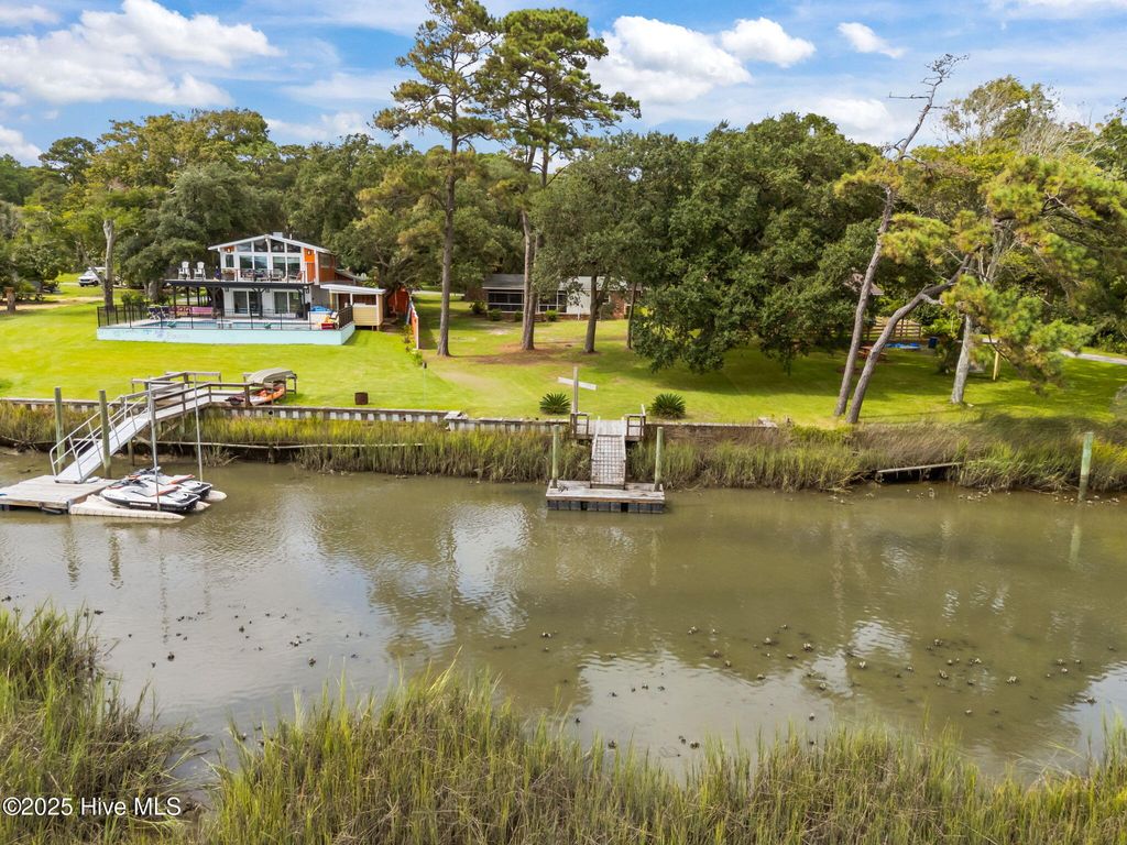 Photo of 4309 Ocean Breeze Avenue SW, Shallotte, NC 28470 (MLS # 100527099)