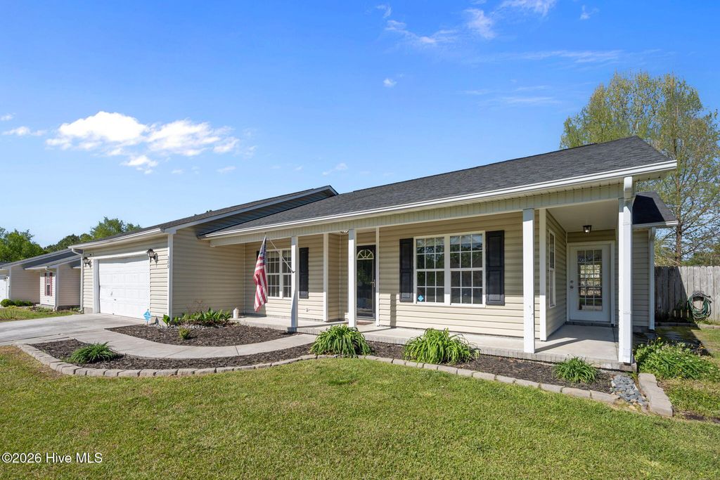 Photo of 300 Carlisle Court, Jacksonville, NC 28540 (MLS # 100566532)