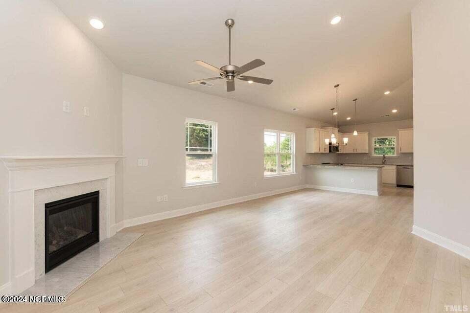 104 Shoal Lane