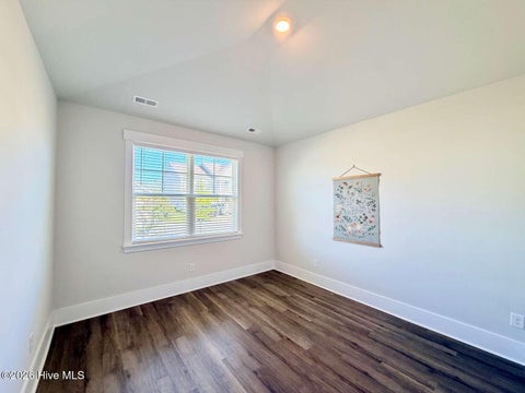 Tiny photo for 425 Edgewater Way, Surf City, NC 28445 (MLS # 100606306)