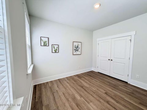 Tiny photo for 425 Edgewater Way, Surf City, NC 28445 (MLS # 100606306)