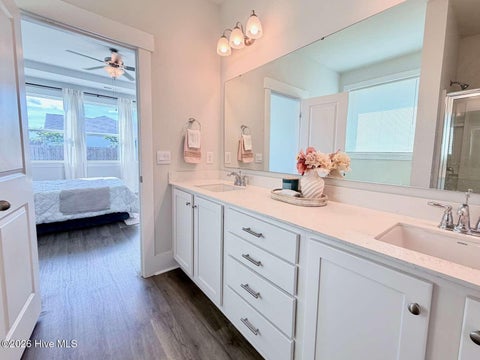 Tiny photo for 425 Edgewater Way, Surf City, NC 28445 (MLS # 100606306)