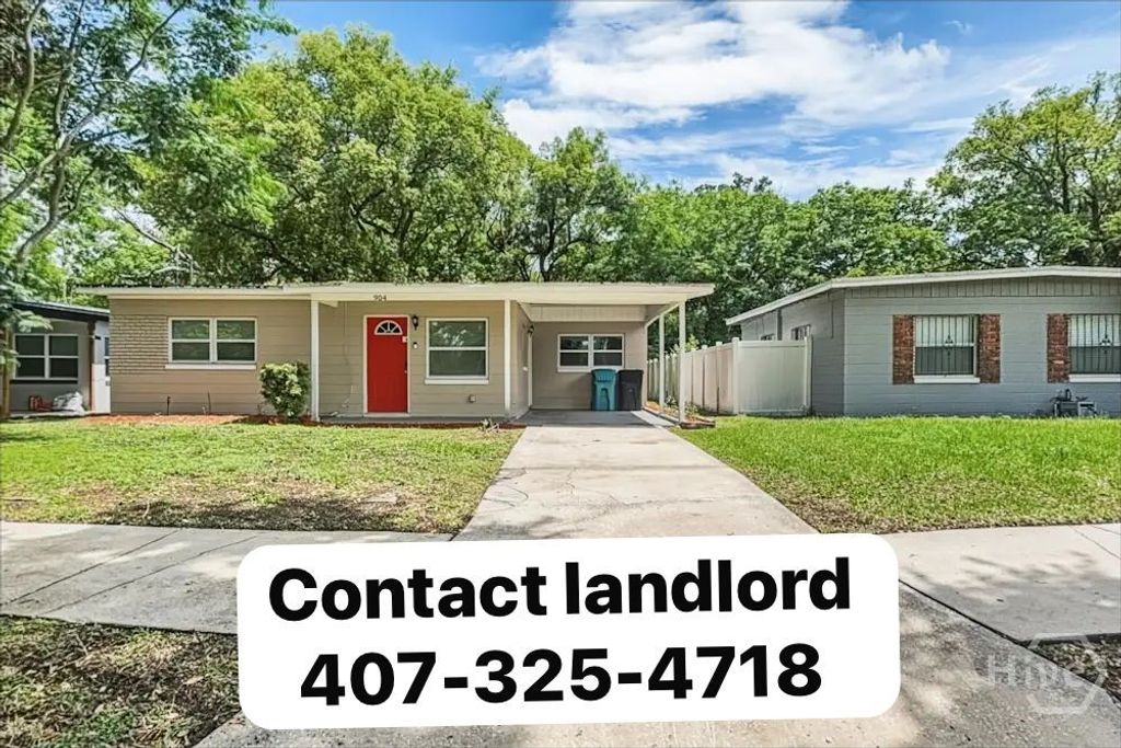 Photo of 904 citrus dr ST, Apopka, FL 32712 (MLS # SA357510)