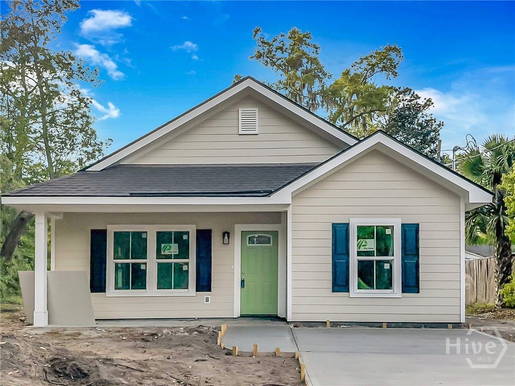 Photo of 23 FLUKE Avenue, Savannah, GA 31405 (MLS # SA352910)