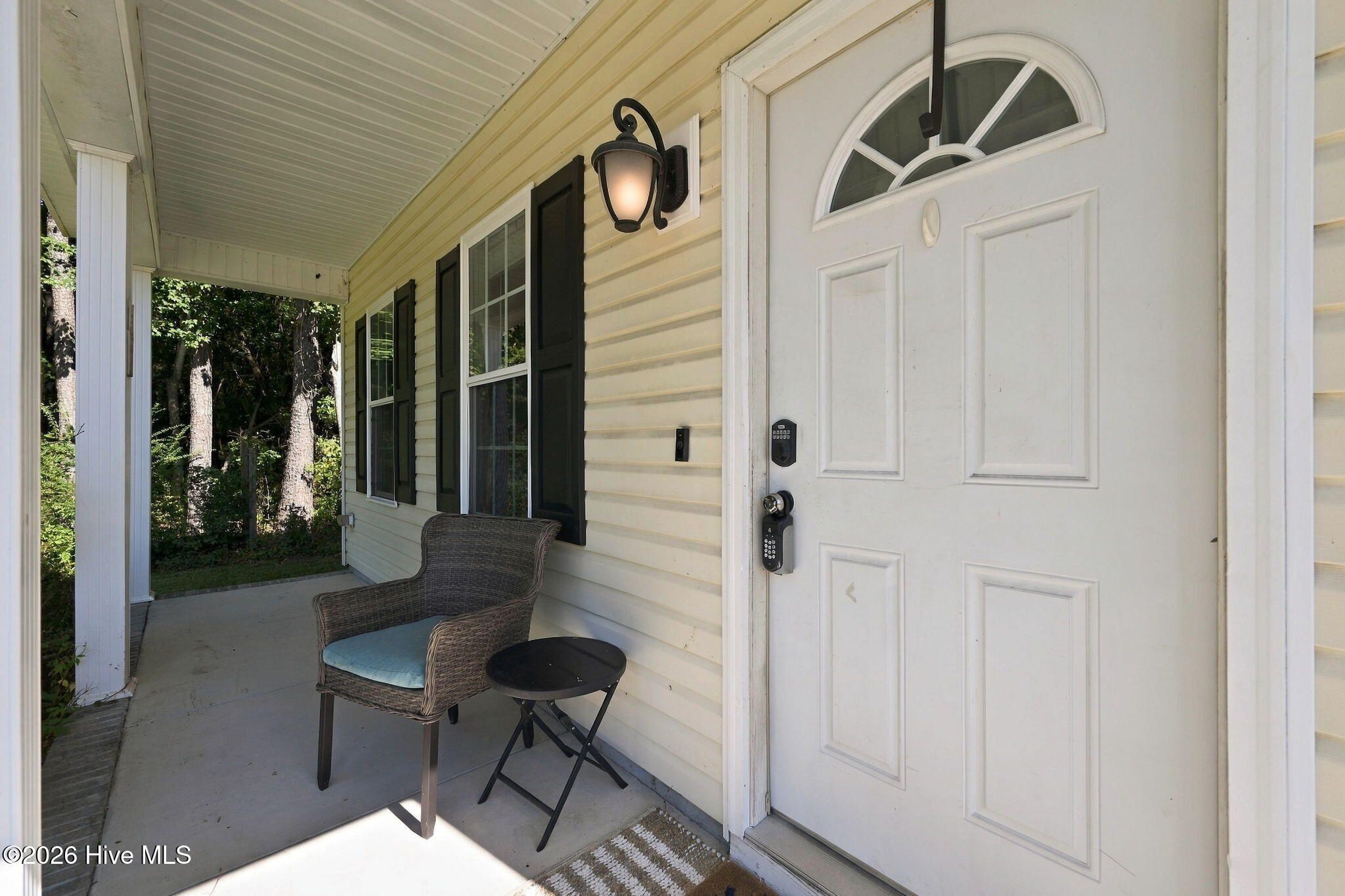 304 Raintree Circle
