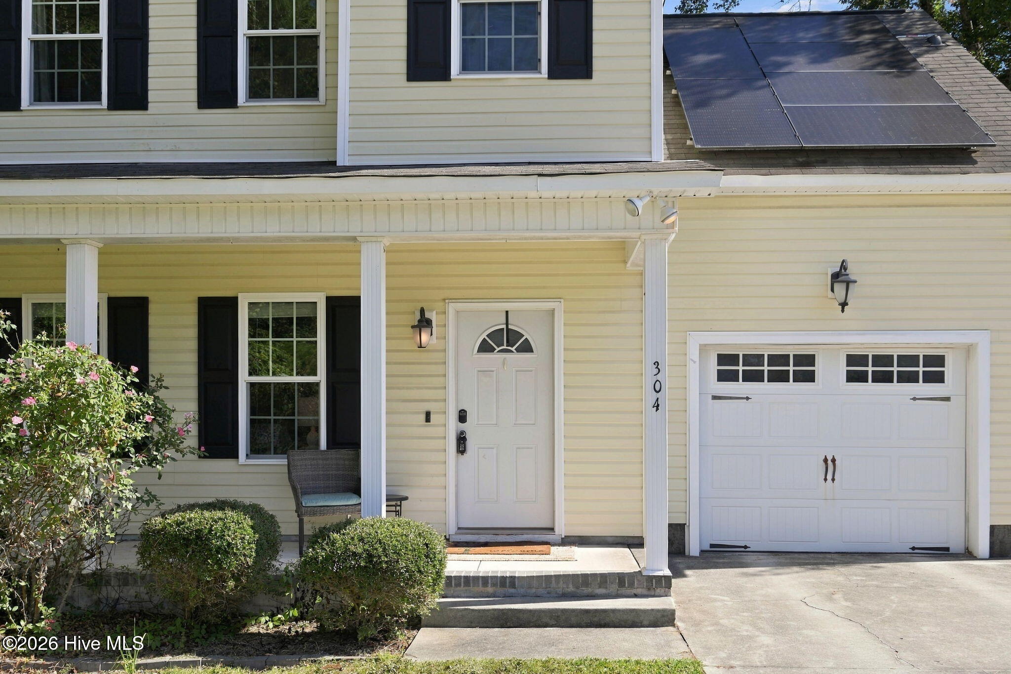 304 Raintree Circle