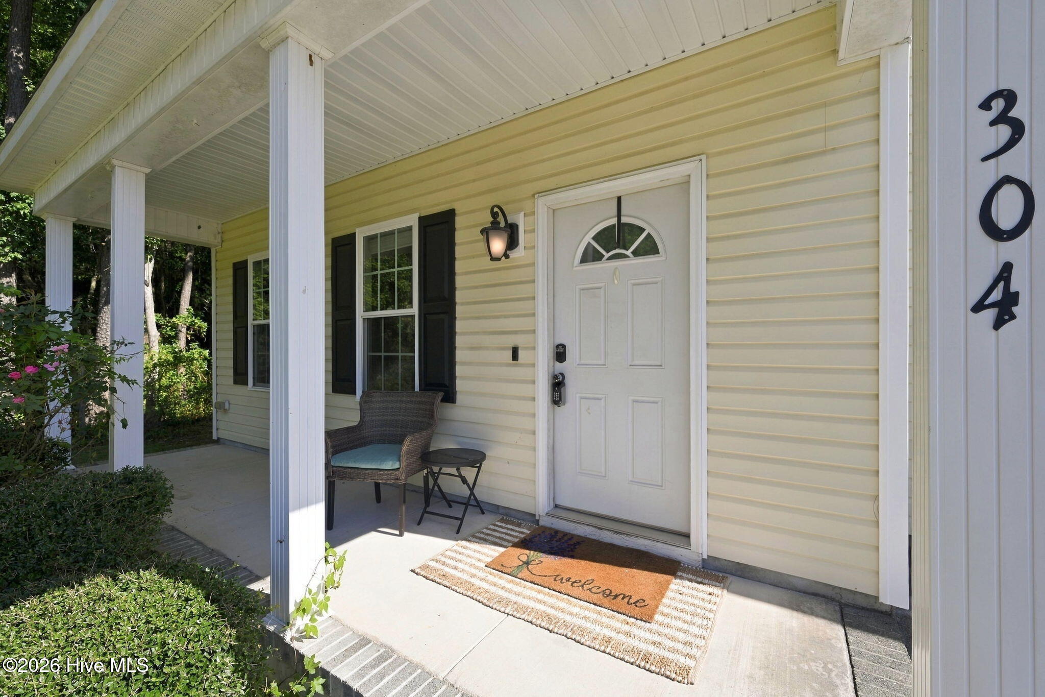 304 Raintree Circle