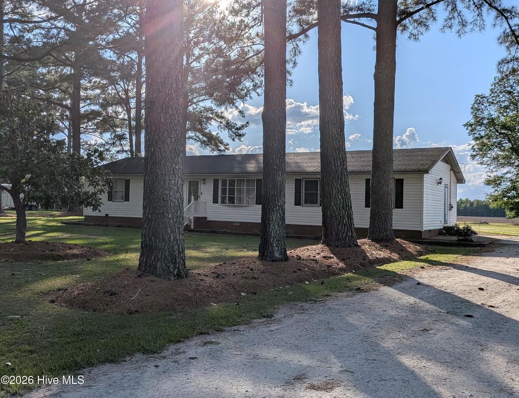 Photo of 2336 Wharton Station Road, Washington, NC 27889 (MLS # 100574111)