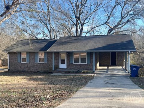 Photo of 128 Northridge Drive, Winder, GA 30680 (MLS # CL346226)