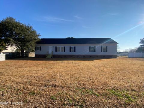 Homes For Sale - 152 Meadowlark Lane<br/> Carteret County, Newport, NC 28570