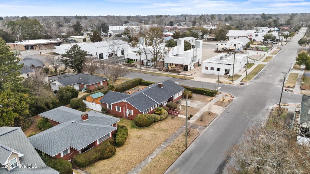 Photo of 1417 Queen Street, Wilmington, NC 28401 (MLS # 100554132)