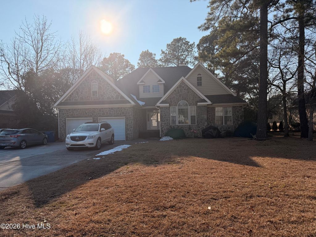 Photo of 205 Port Side Drive, Sneads Ferry, NC 28460 (MLS # 100554284)