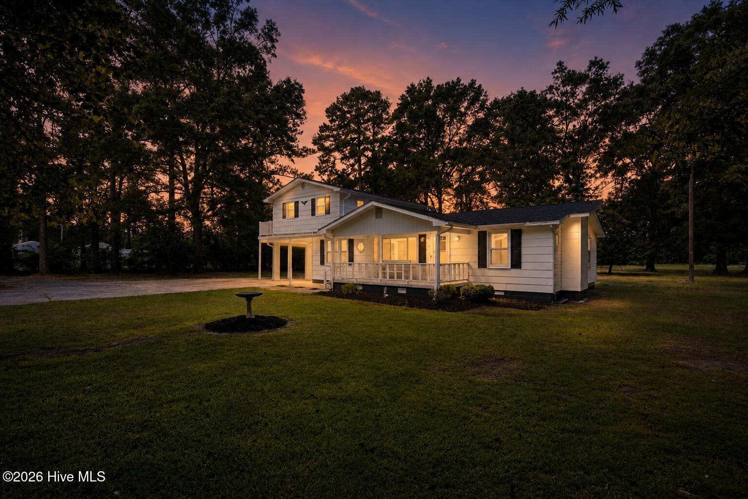 9175 Main Street