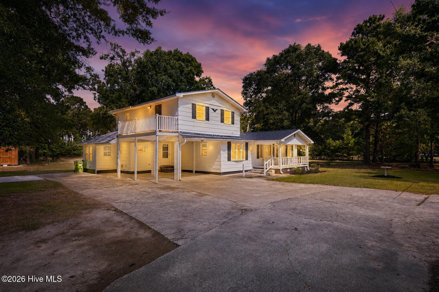 9175 Main Street