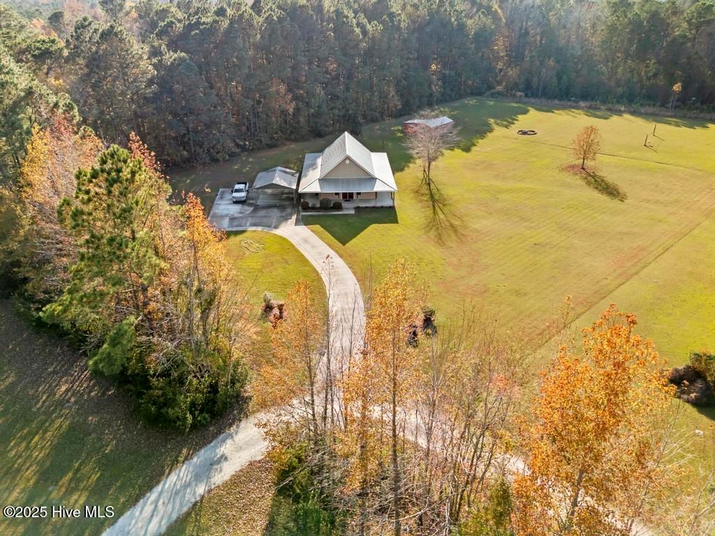 Photo of 2545 Us-117 Hwy, Burgaw, NC 28425 (MLS # 100547363)