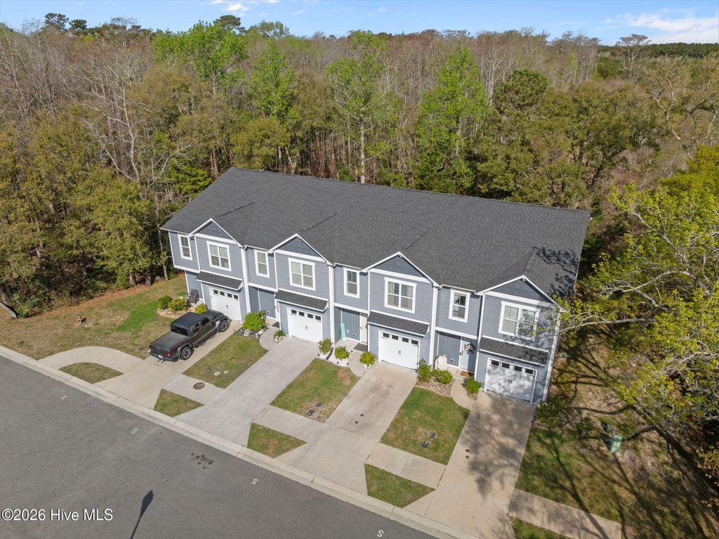 Photo of 11 Acacia Road, Hampstead, NC 28443 (MLS # 100564806)