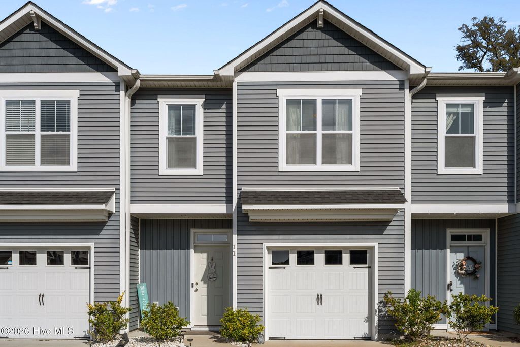 Photo of 11 Acacia Road, Hampstead, NC 28443 (MLS # 100564806)