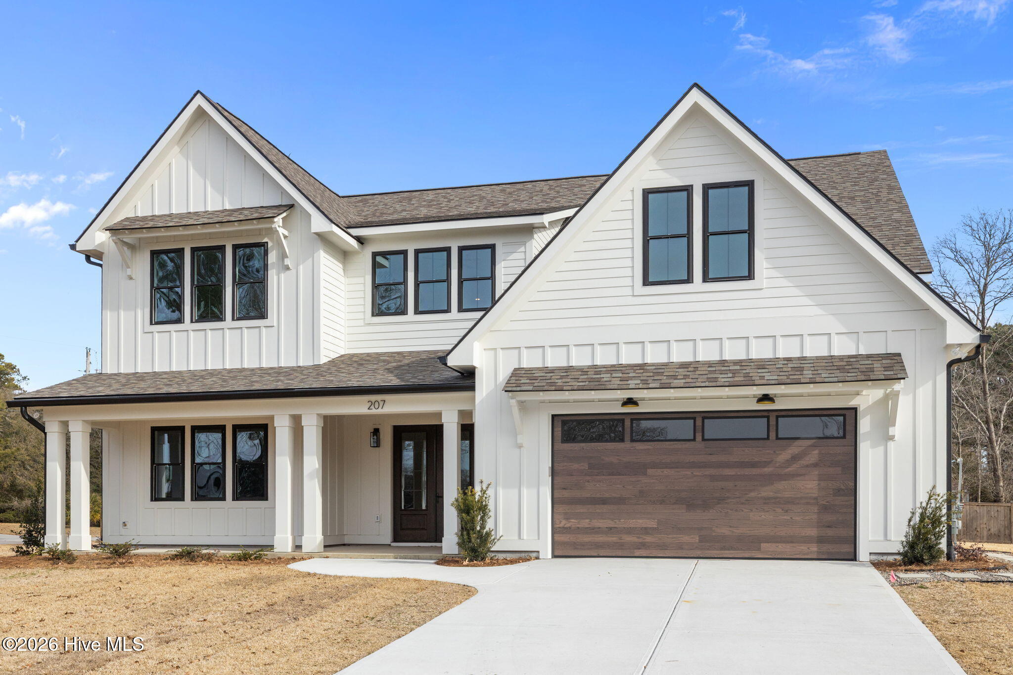 207 Club Point Drive